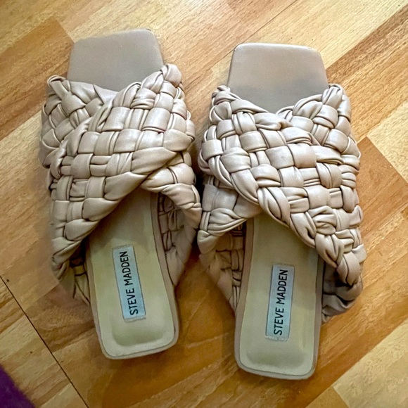 Steve Madden Braided Slides - Picture 3 of 13